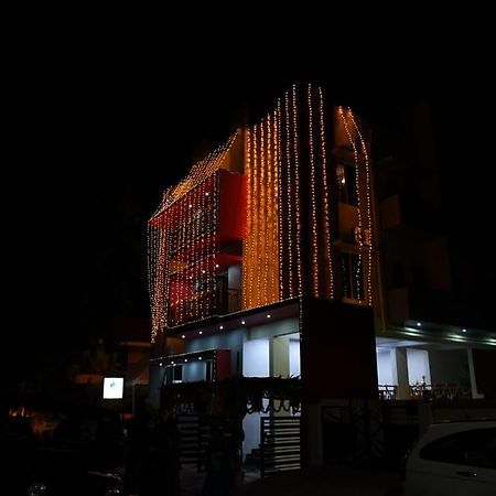 Aparthotel Varsha Enclave- Trinity House Mysore Exterior foto