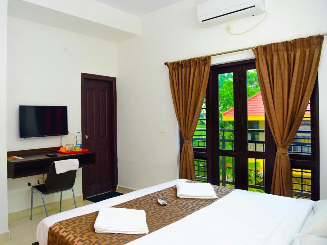 Aparthotel Varsha Enclave- Trinity House Mysore Exterior foto
